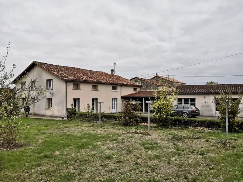 Vente maison 7 pièces 200 m2