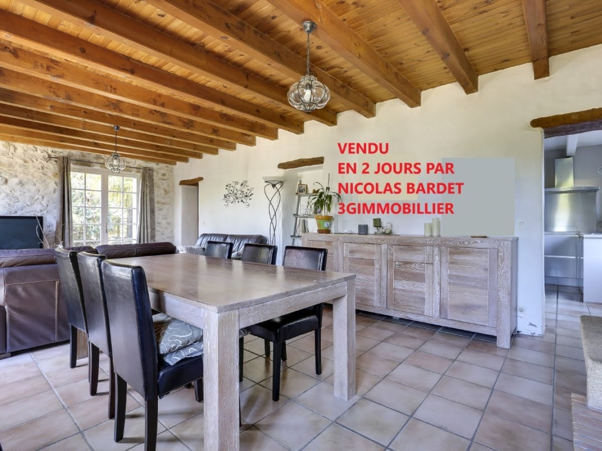 Vente villa 4 pièces 130 m2