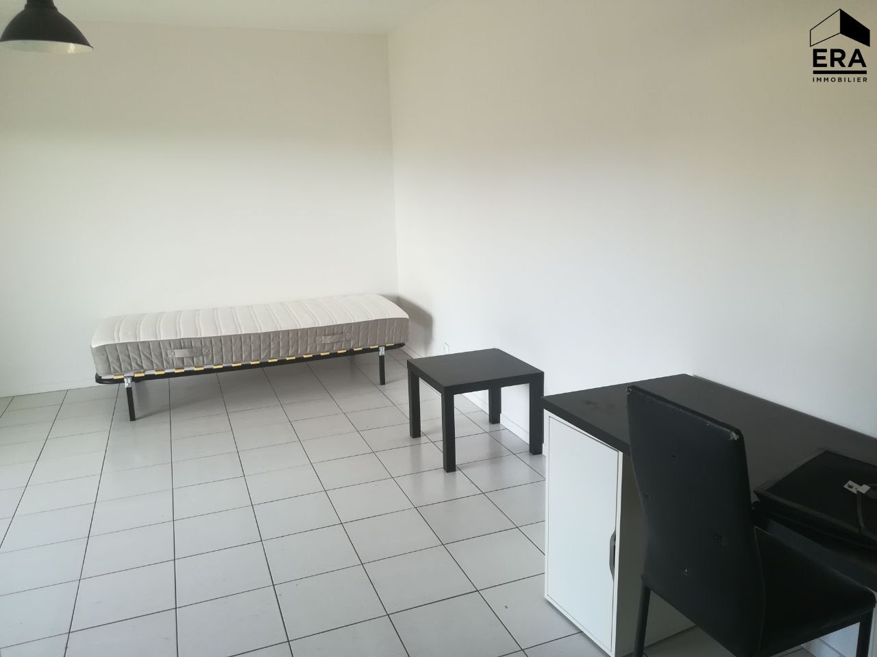 Location studio 28,51 m2