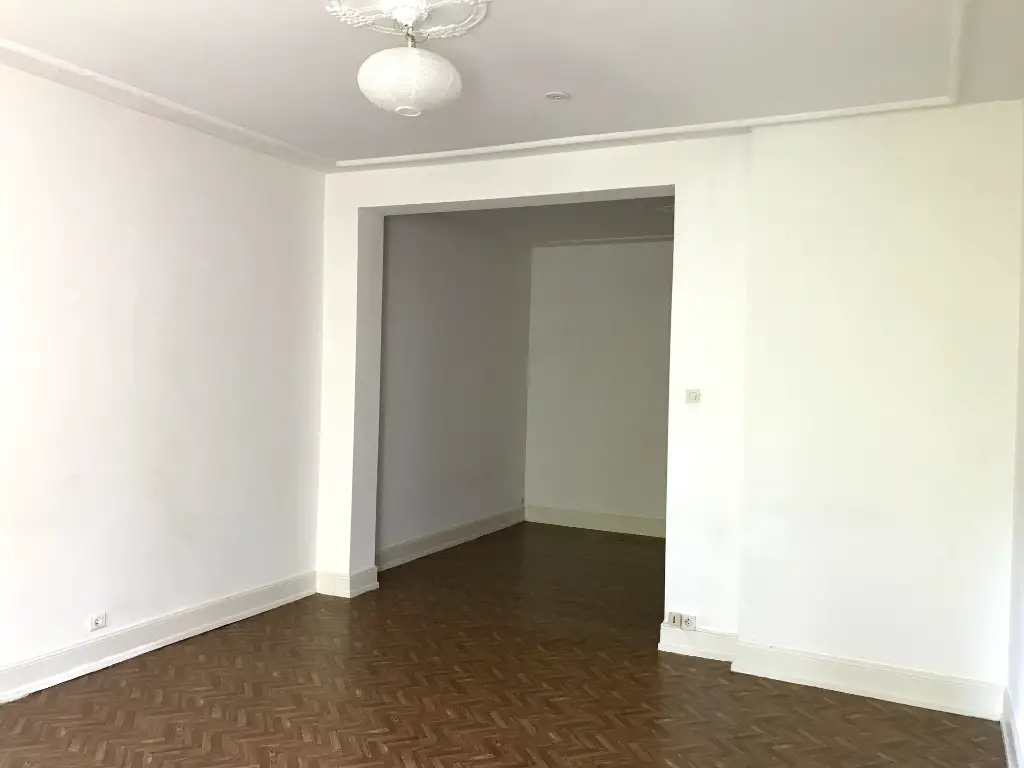 Location appartement 4 pièces 123,29 m2