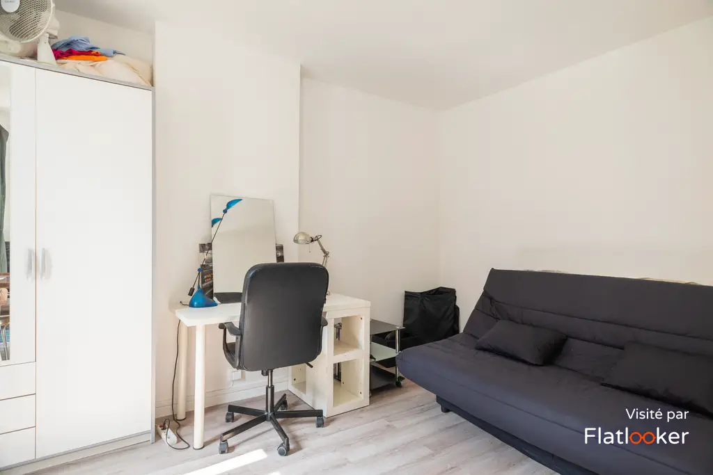 Location studio meublé 22 m2