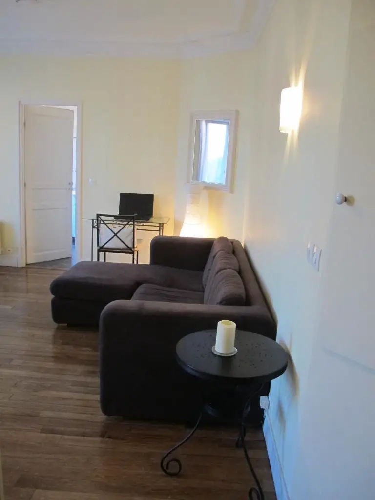 Location appartement meublé 2 pièces 43 m2