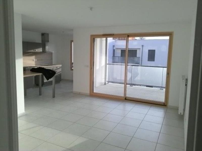 Location appartement 4 pièces 78,2 m2