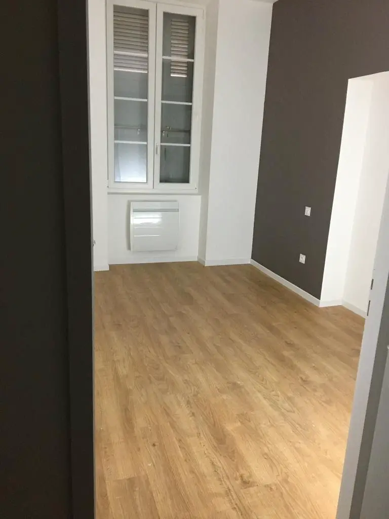 Location appartement 4 pièces 110 m2