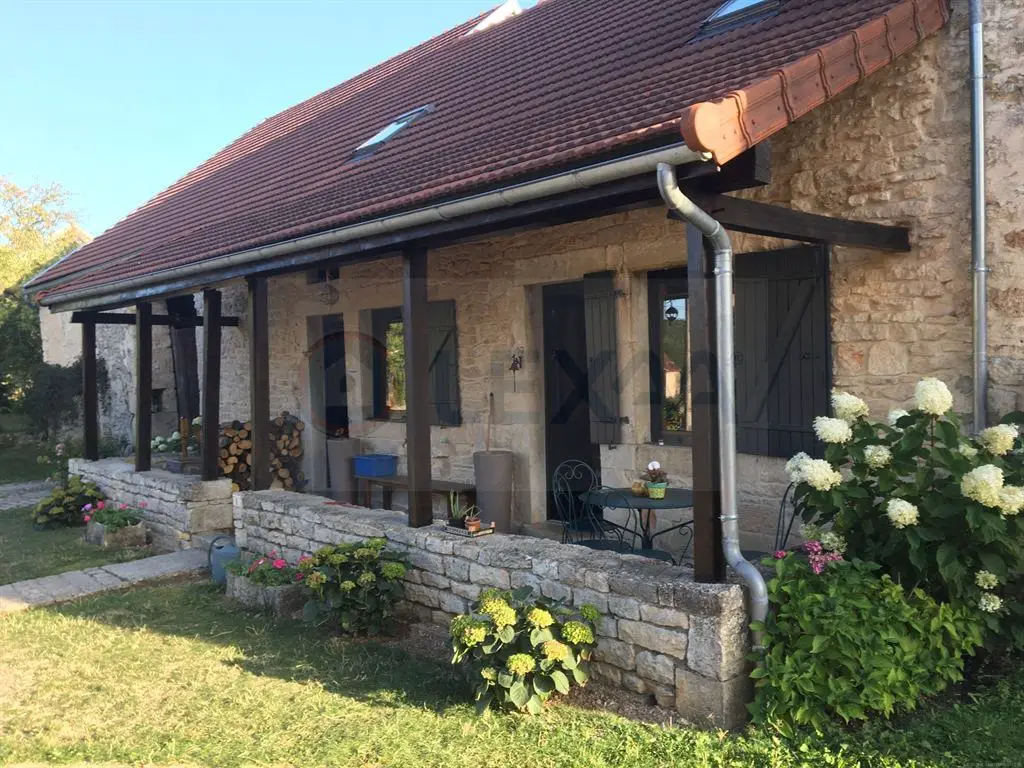 Vente maison 6 pièces 240 m2