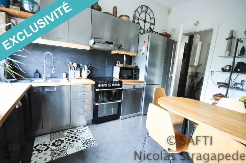 Vente maison 10 pièces 220 m2