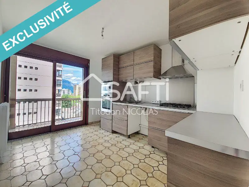 Vente appartement 5 pièces 111 m2