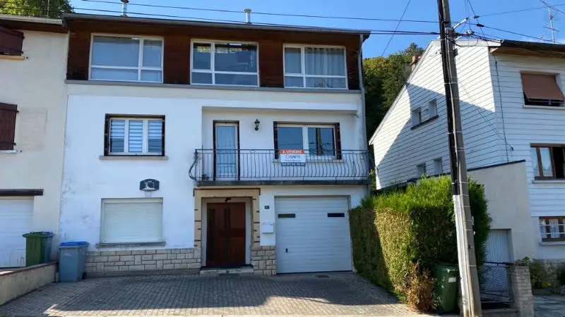 Vente maison 8 pièces 220 m2