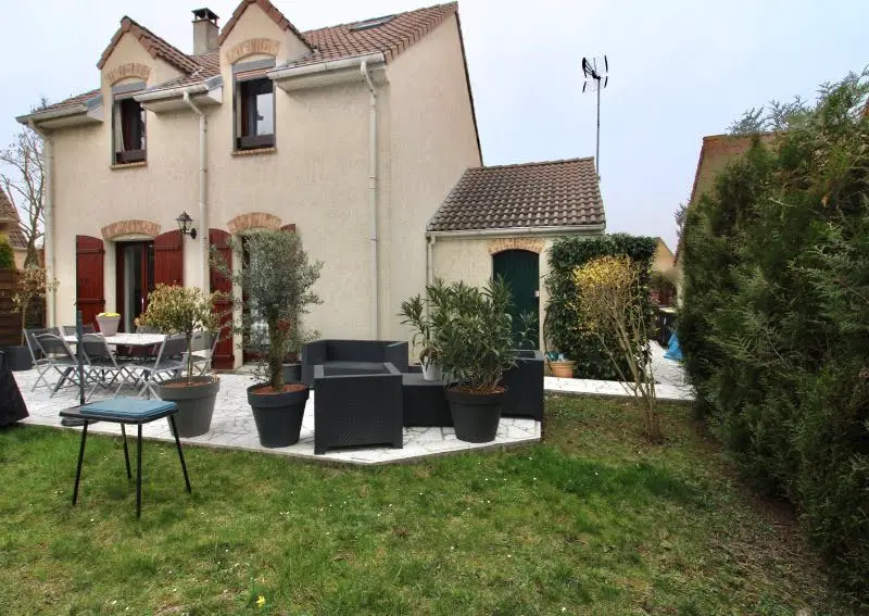 Vente maison 6 pièces 110 m2