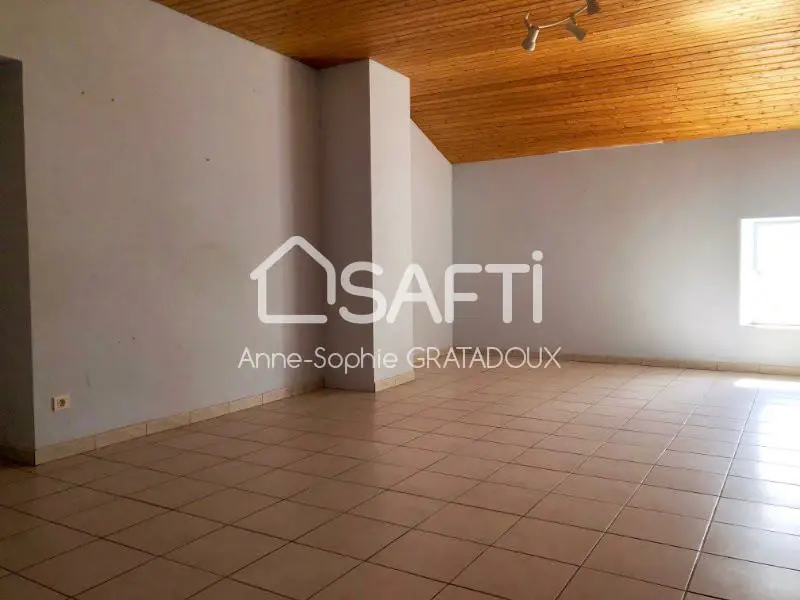 Vente maison 6 pièces 197 m2