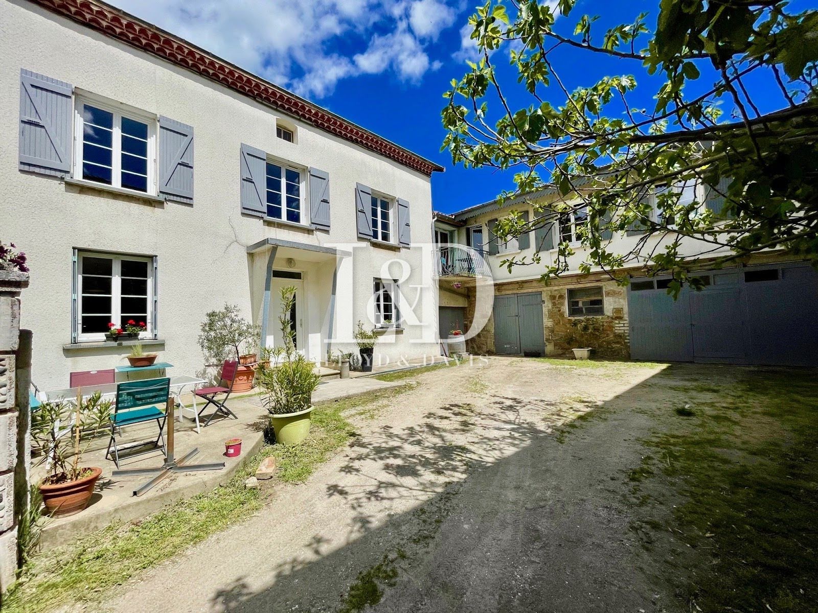 Vente maison 8 pièces 185 m2