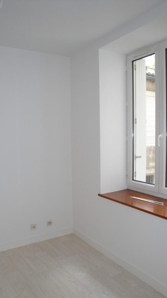 Location appartement 3 pièces 61 m2