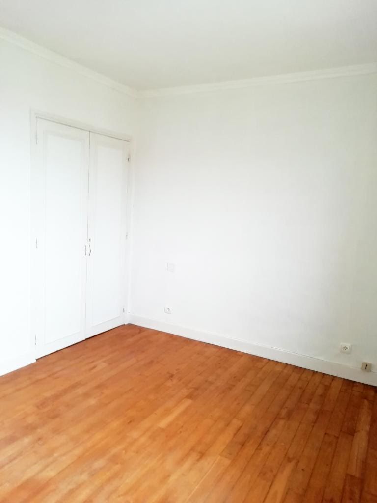 Location appartement 3 pièces 69 m2