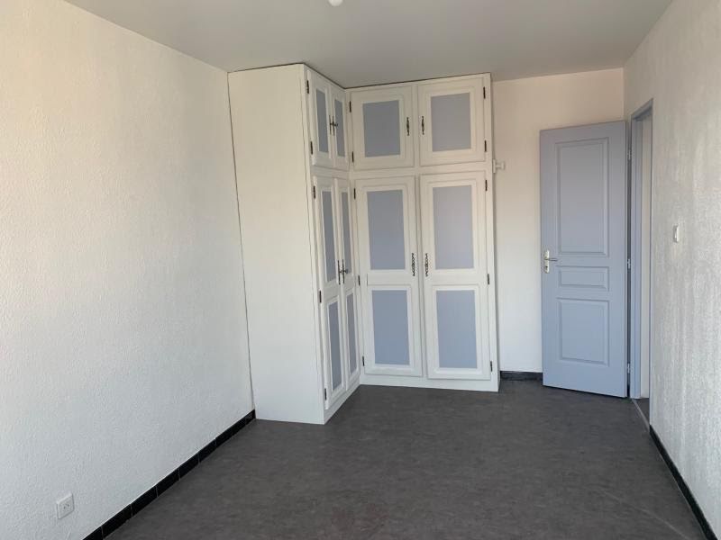 Location appartement 4 pièces 7 736 m2