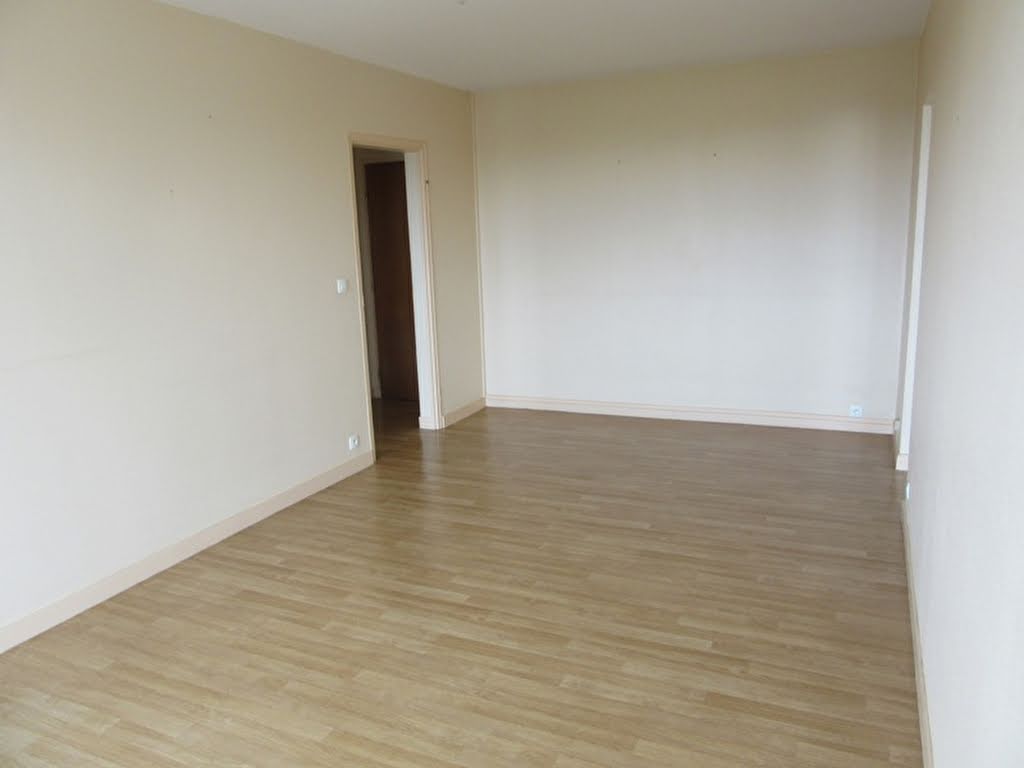 Location appartement 2 pièces 56,75 m2