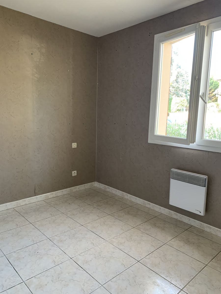 Location villa 5 pièces 96 m2