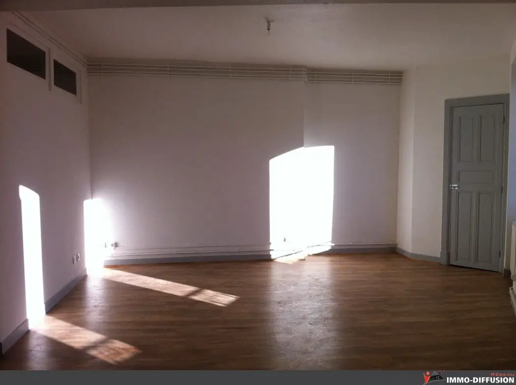 Location appartement 4 pièces 91 m2