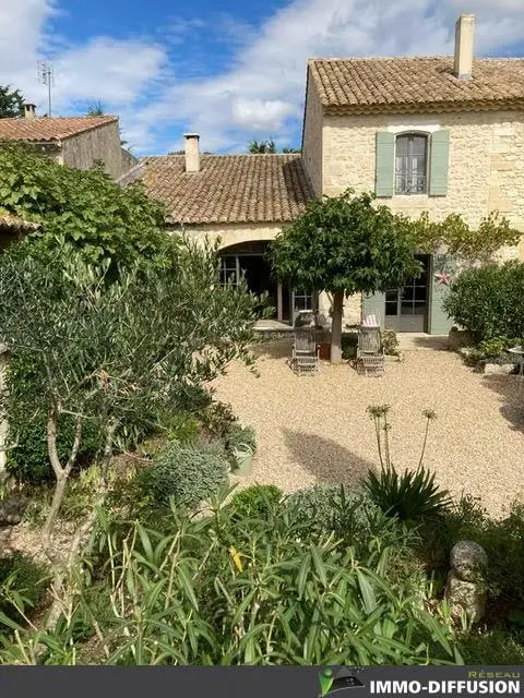 Vente maison 5 pièces 160 m2