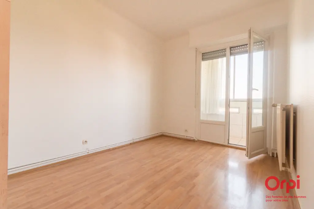 Location appartement 4 pièces 71 m2