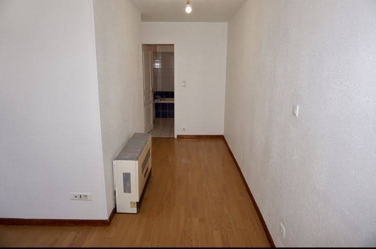 Location appartement 4 pièces 69 m2