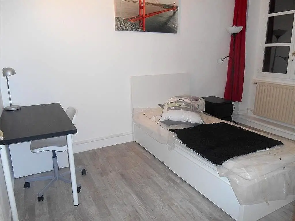 Location appartement meublé 5 pièces 96,54 m2