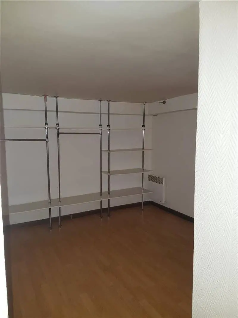 Location appartement 2 pièces 26 m2