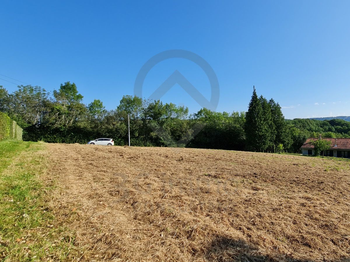 Vente terrain 1 213 m2