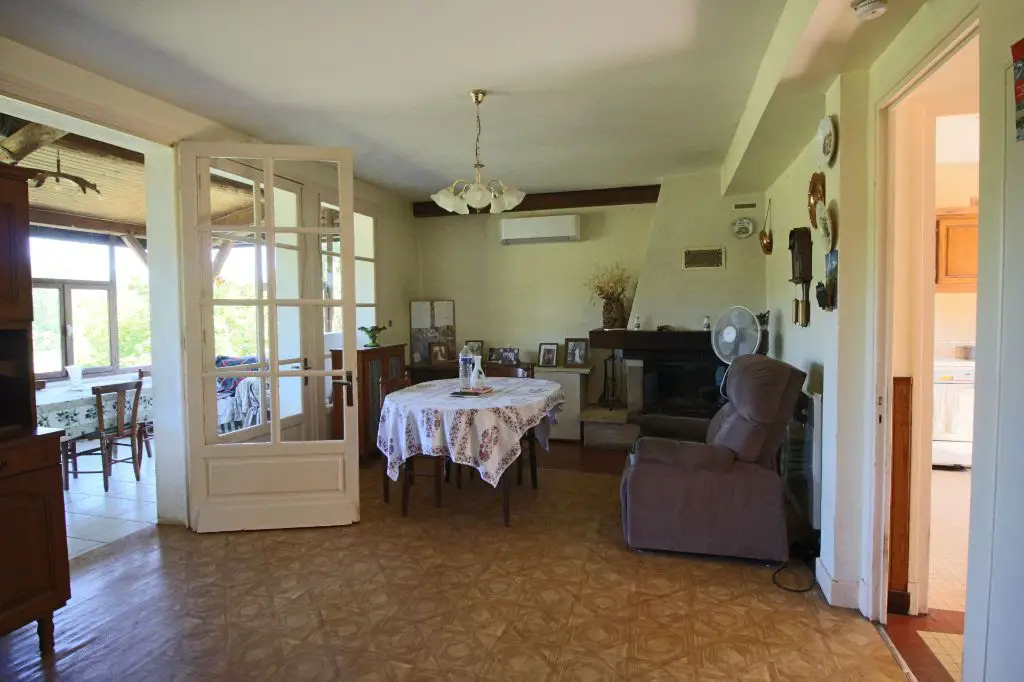 Vente maison 6 pièces 100 m2