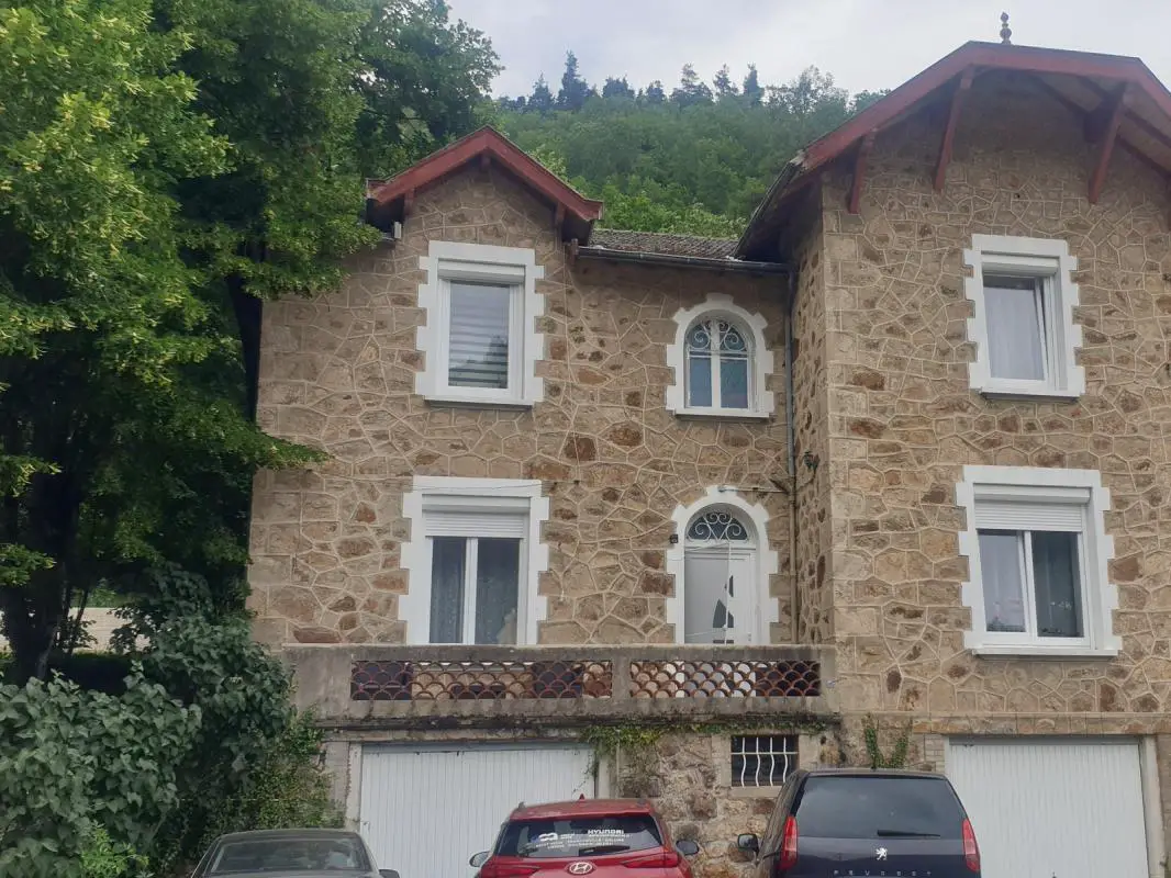 Vente maison 7 pièces 150 m2