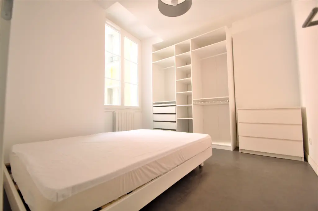 Location appartement 3 pièces 79 m2