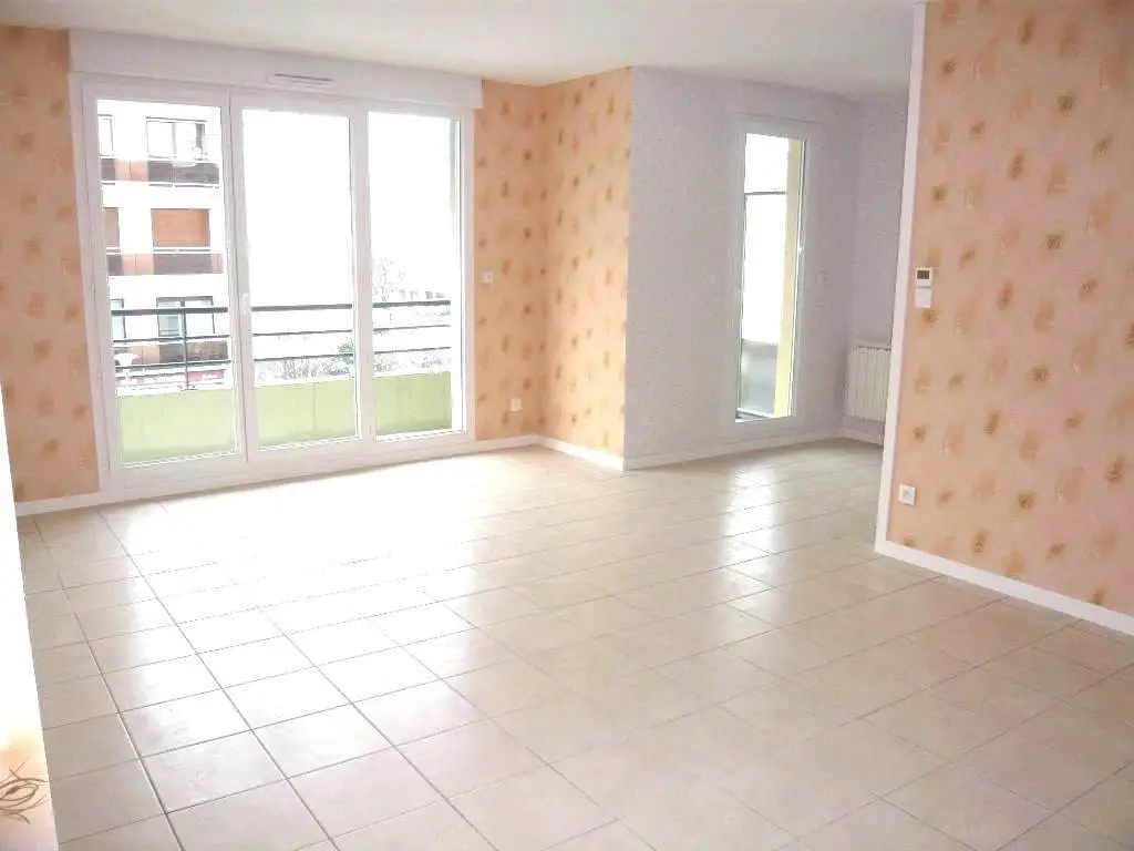 Location appartement 3 pièces 67 m2