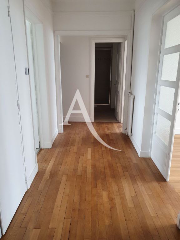 Location appartement 4 pièces 82,32 m2