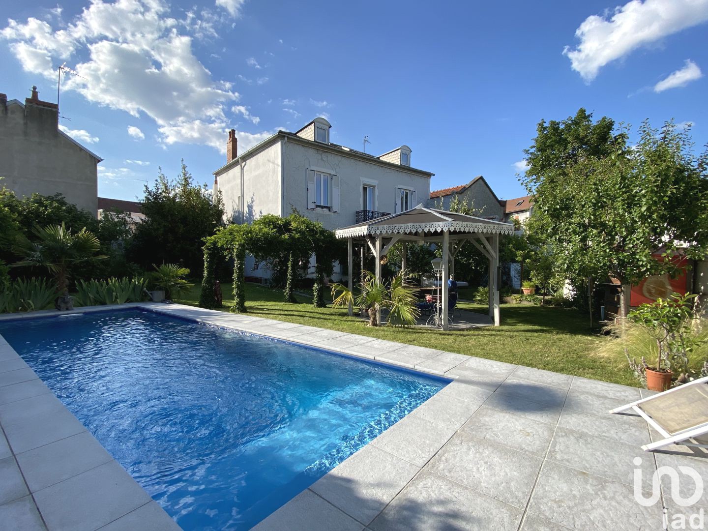 Vente maison 4 pièces 183 m2