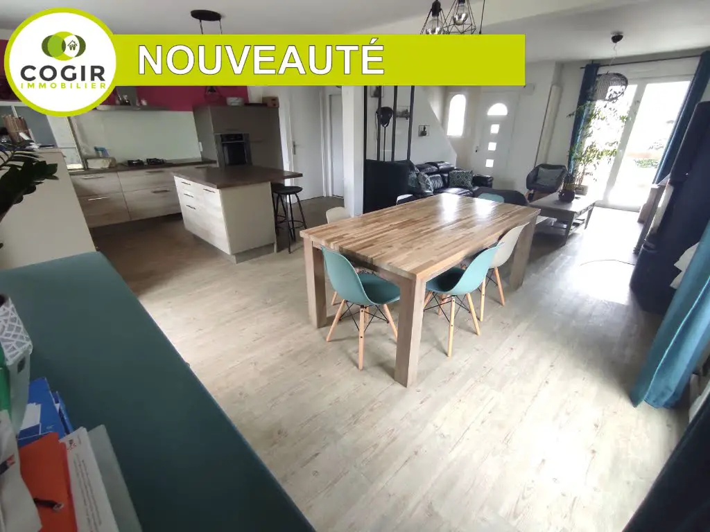 Vente maison 6 pièces 110 m2