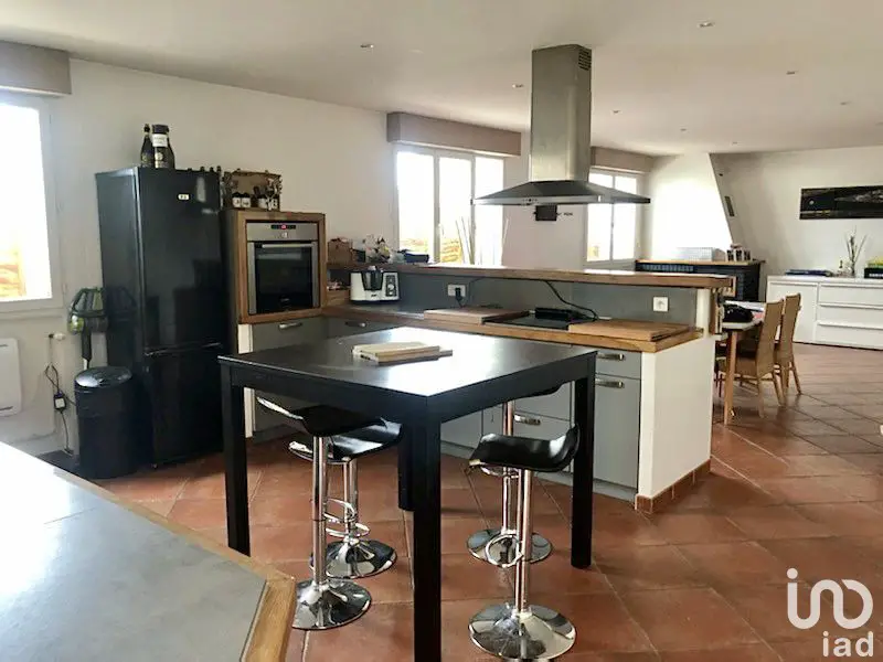 Vente maison 5 pièces 145 m2