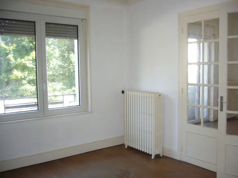 Location appartement 4 pièces 84,19 m2