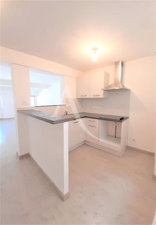 Location appartement 2 pièces 54,01 m2