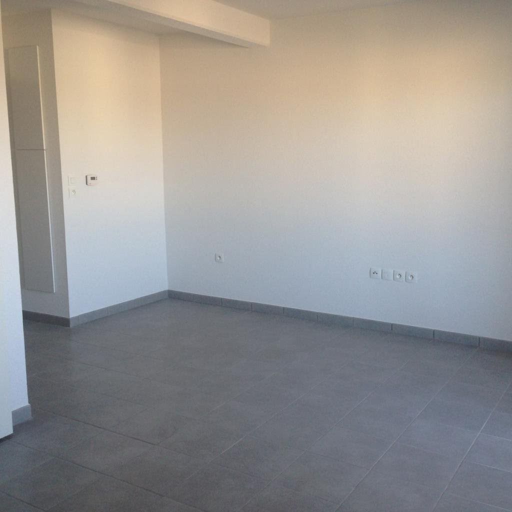 Location appartement 3 pièces 57,04 m2