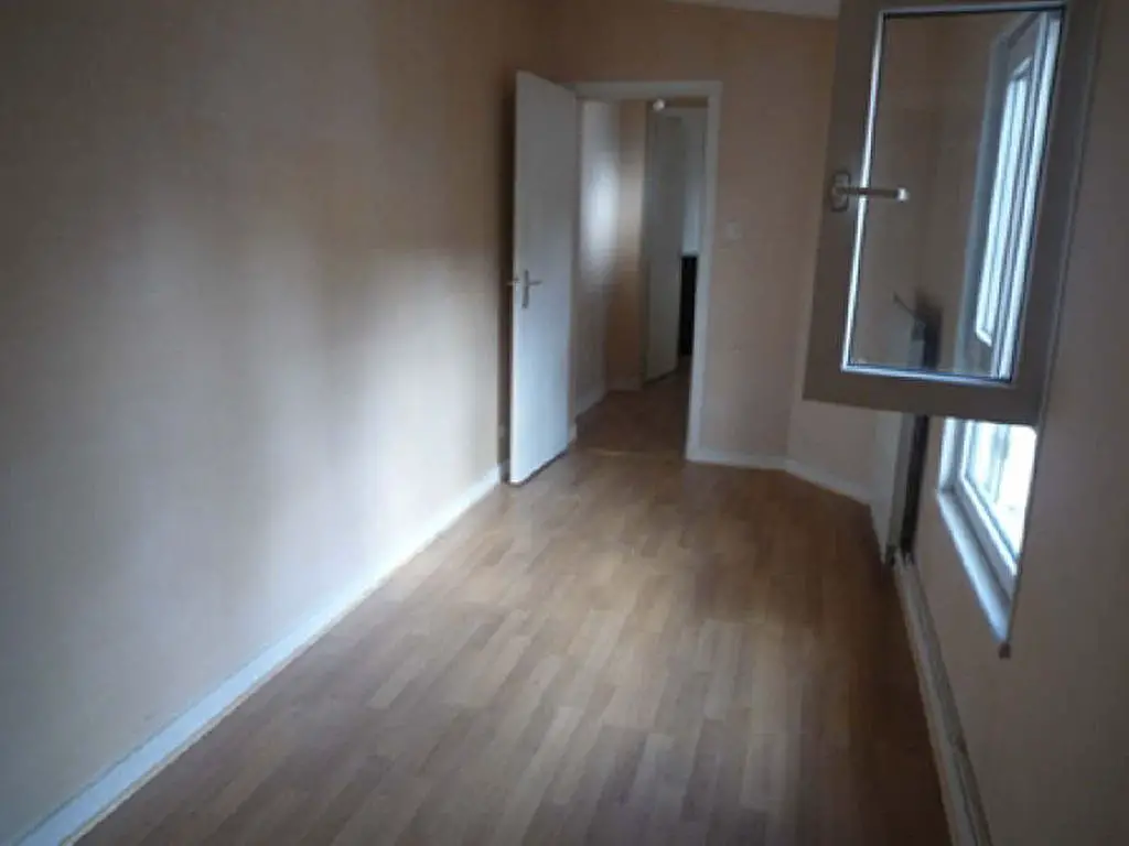 Location appartement 3 pièces 75,47 m2