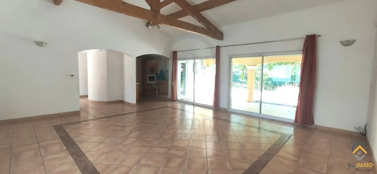 Vente maison 9 pièces 234 m2