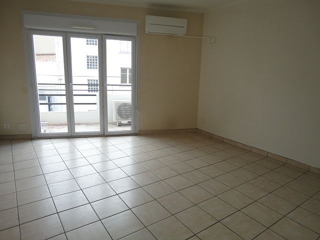 Location appartement 3 pièces 80,01 m2