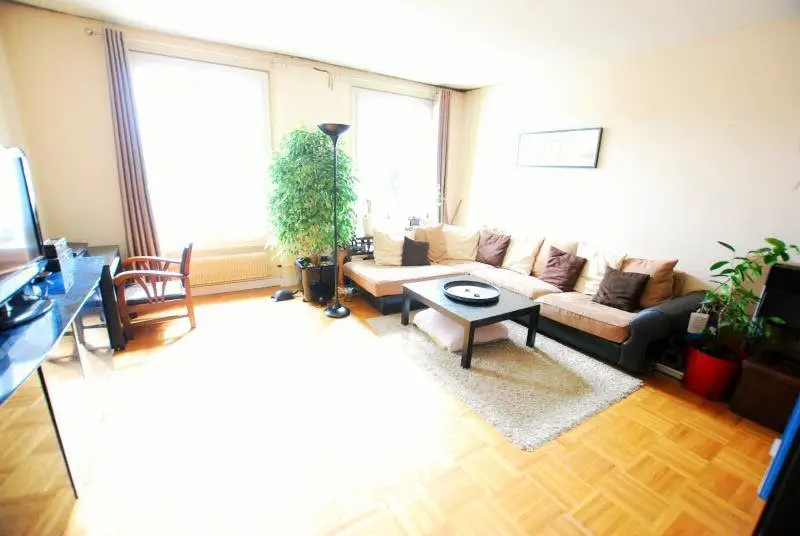 Location appartement 3 pièces 76,69 m2