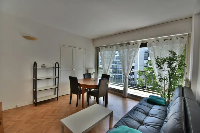 Location appartement meublé 3 pièces 50 m2
