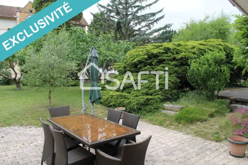 Vente maison 5 pièces 180 m2