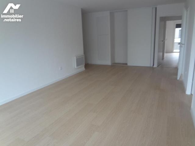 Location appartement 4 pièces 81,1 m2