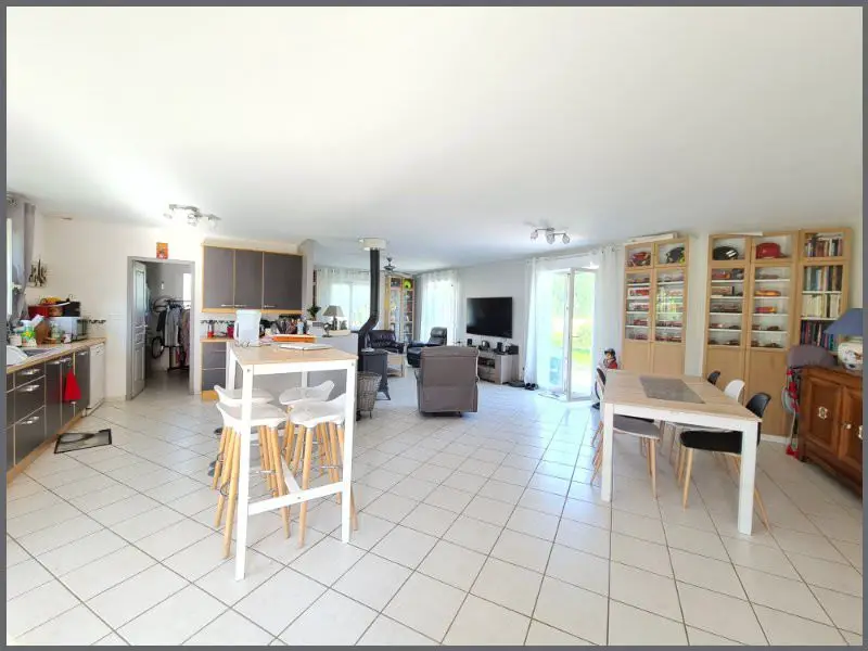 Vente maison 5 pièces 128 m2