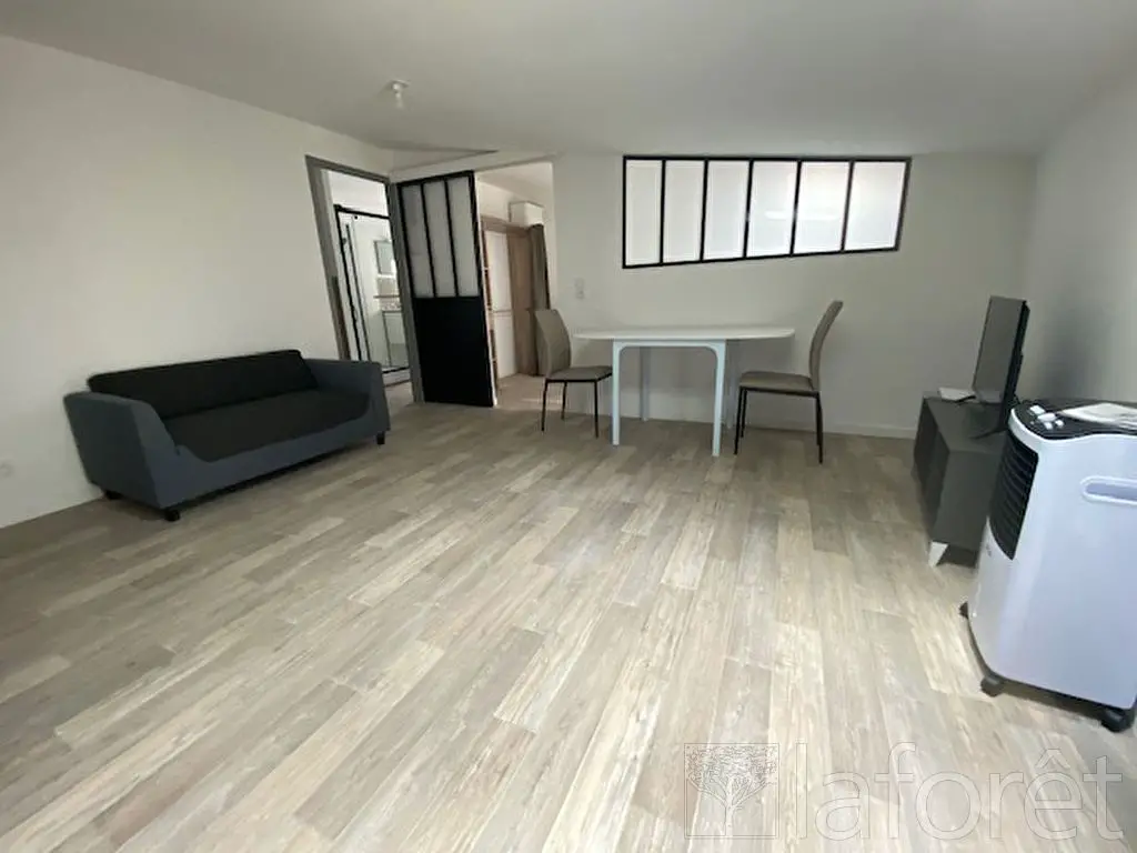Location appartement meublé 2 pièces 31 m2