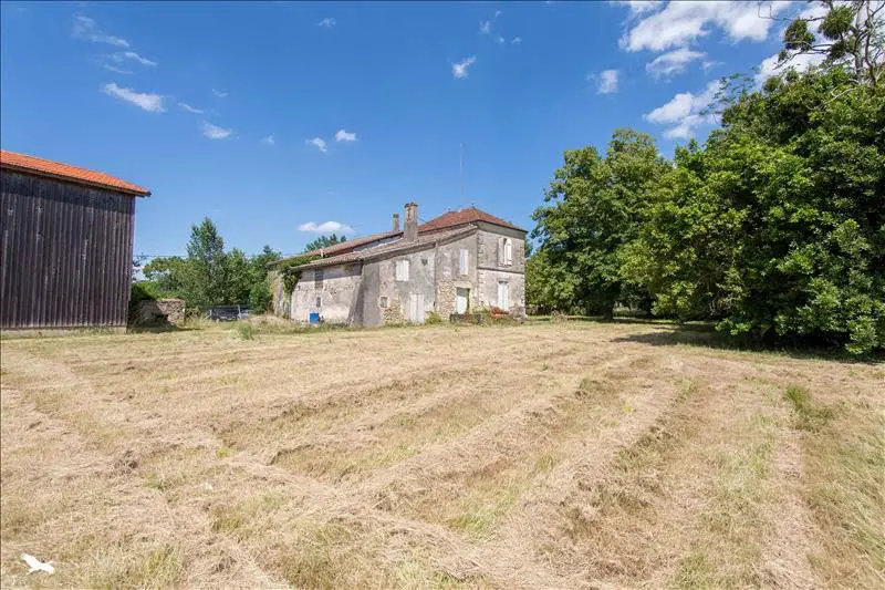 Vente maison 1 pièce 17 950 m2