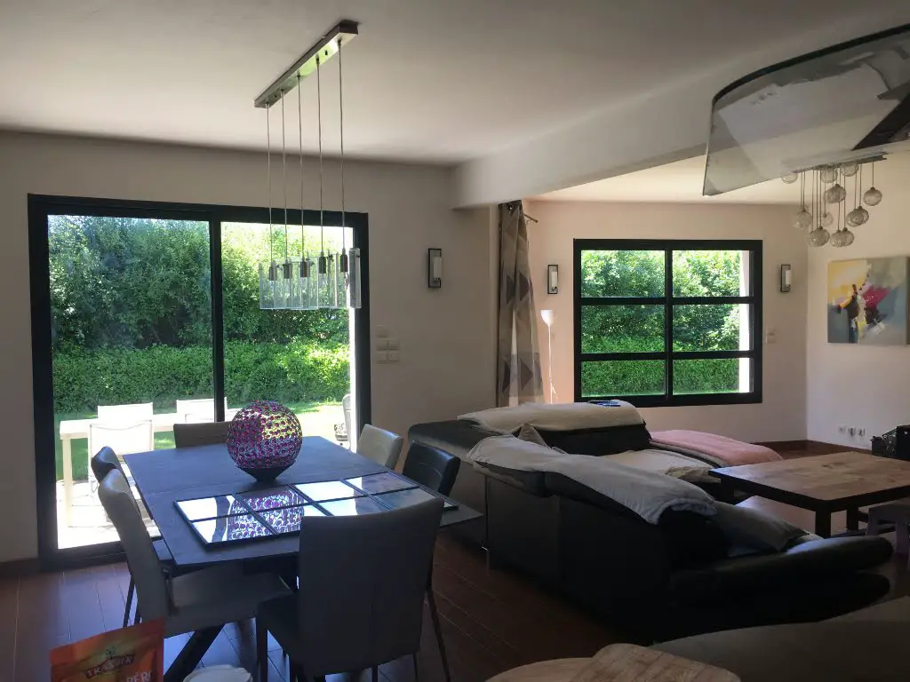 Vente maison 6 pièces 150 m2