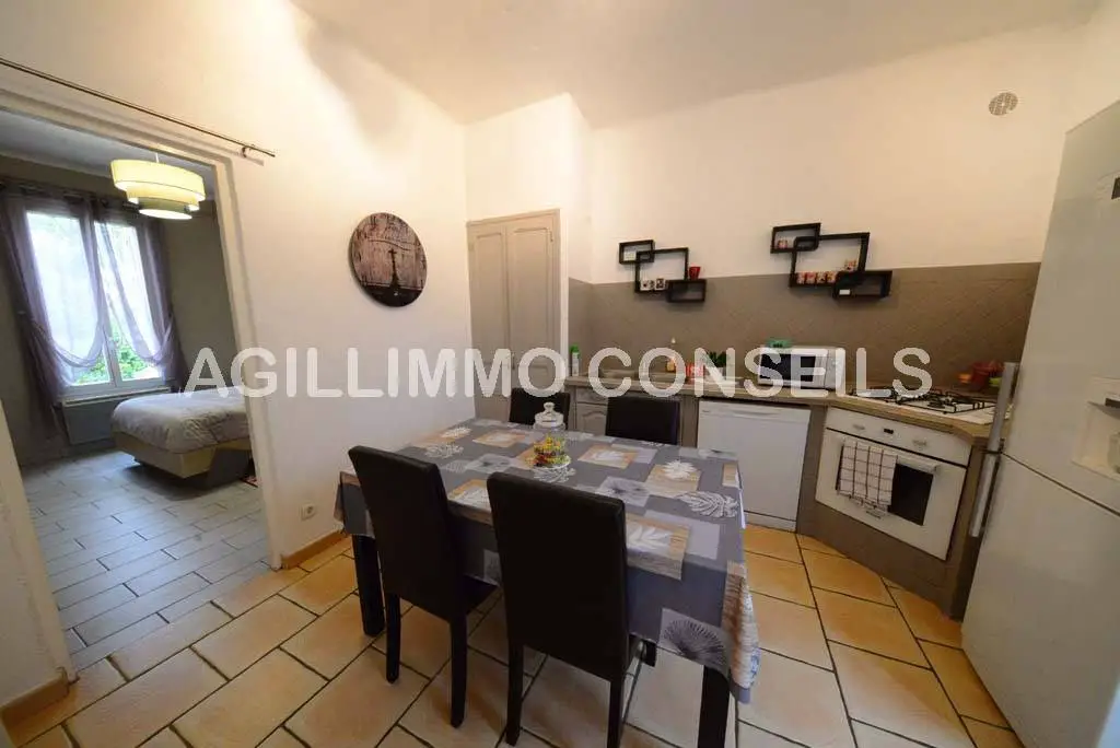 Vente villa 6 pièces 109 m2